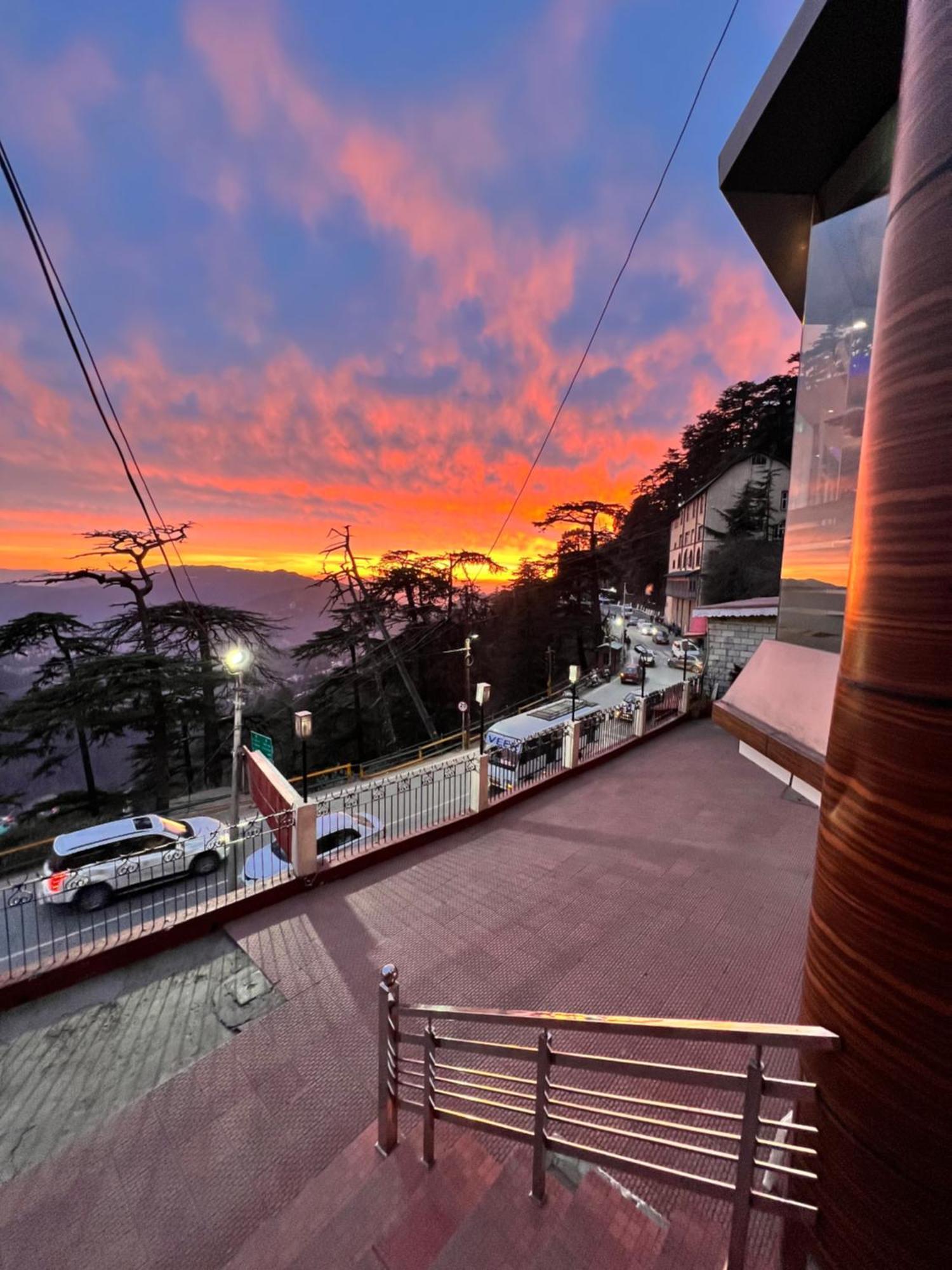 Hotel Victory Since 1979 Shimla Dış mekan fotoğraf
